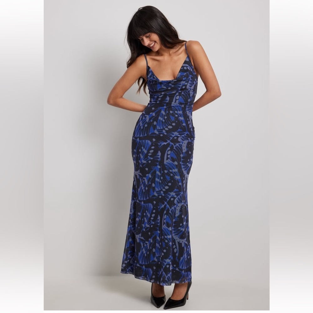 NA-KD Blue Waterfall Mesh Maxi Dress